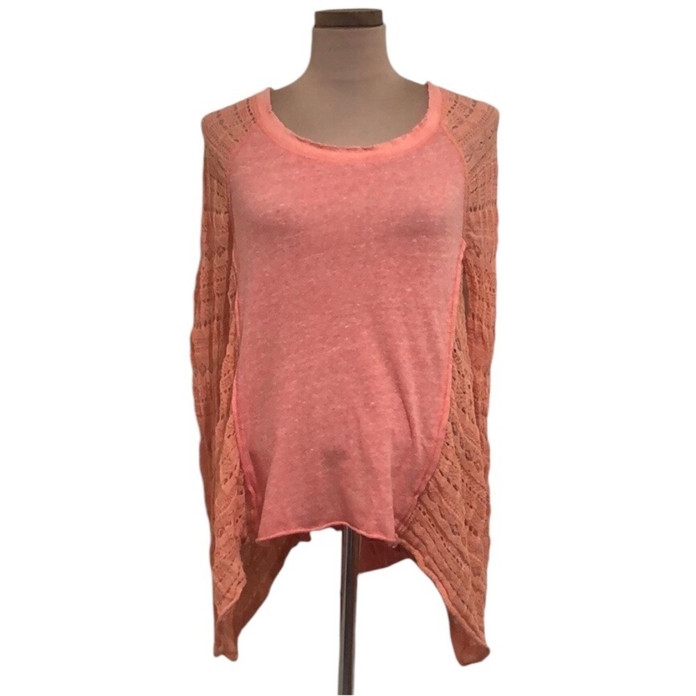 Free People Top Size Small Coral Pink Crochet Lace Asymmetrical Hem Henley